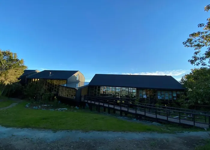 Hotel & Cava Estancia Rilan