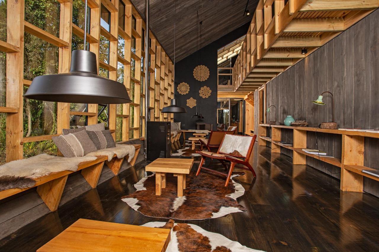 & Cava Rilan Hotel *